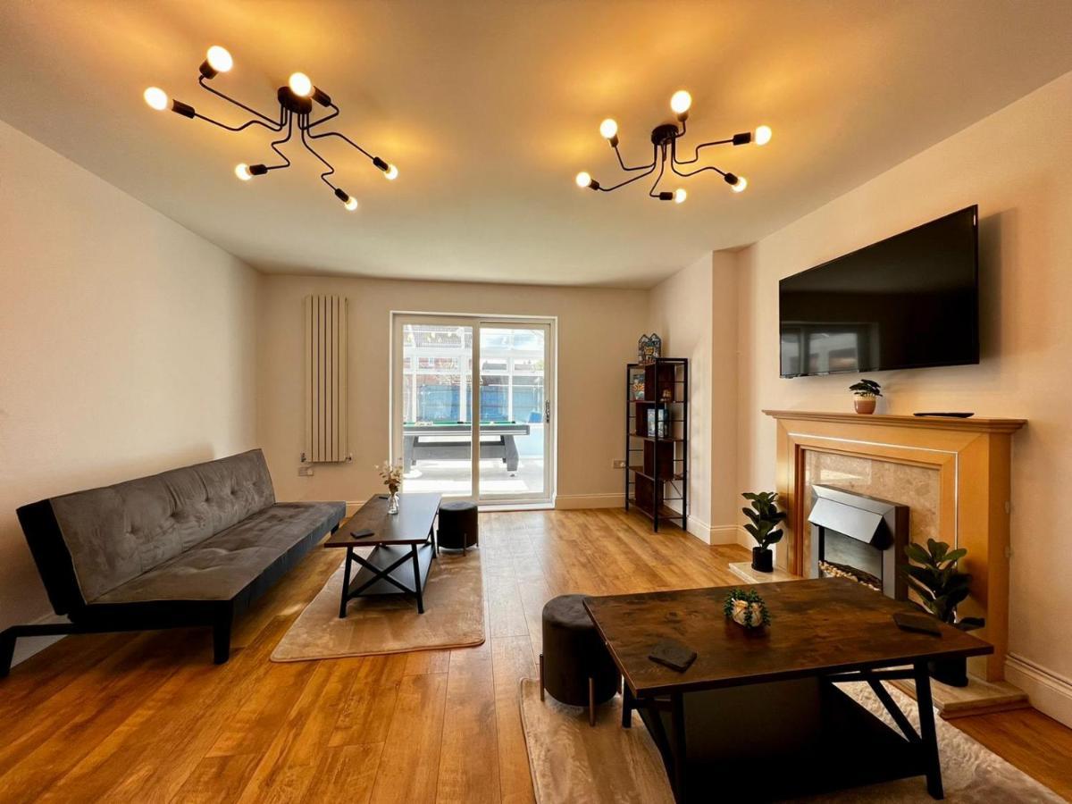 Deer Valley By Incredible Stay Peterborough Exteriör bild